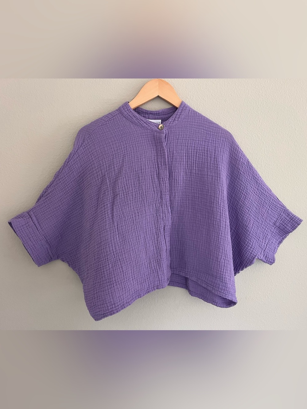 bryn Walker Lilac Gauze Button-Front Button Up Top Cropped Lagenlook Dolman